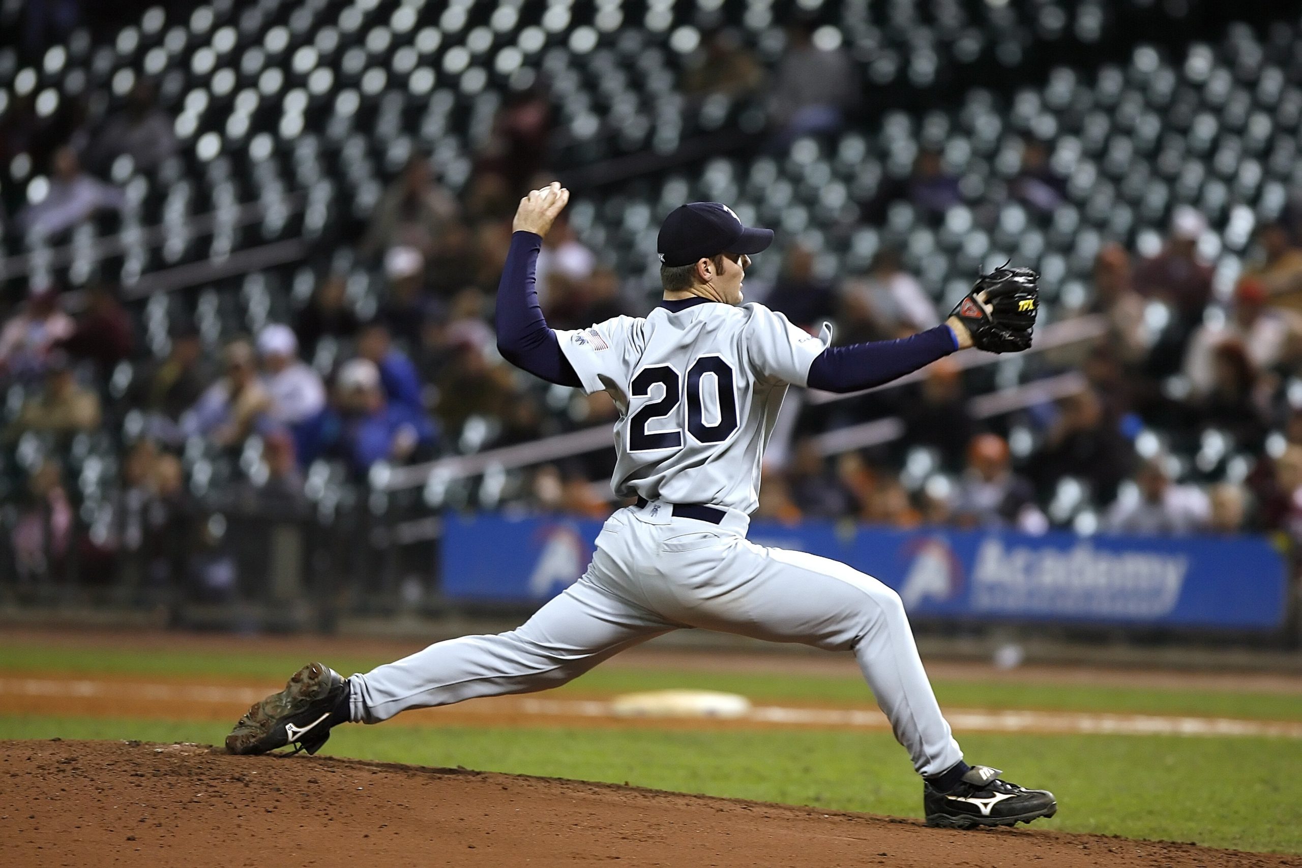 pexels-baseball_pitcher-pixabay-163487